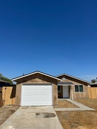 Building Photo - 624 N Smith Rd