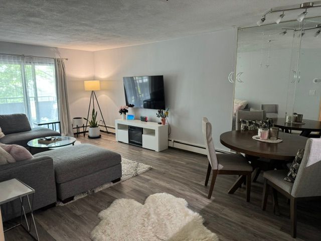 Building Photo - 595 Revere Beach Pkwy