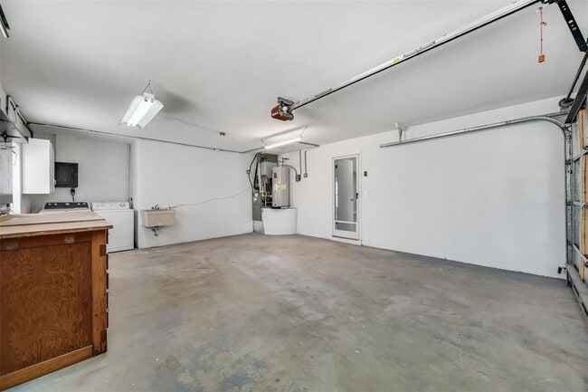 Building Photo - 11211 60th Ave N