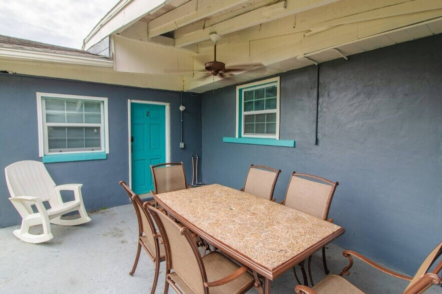 Building Photo - 1731 Grayson Dr