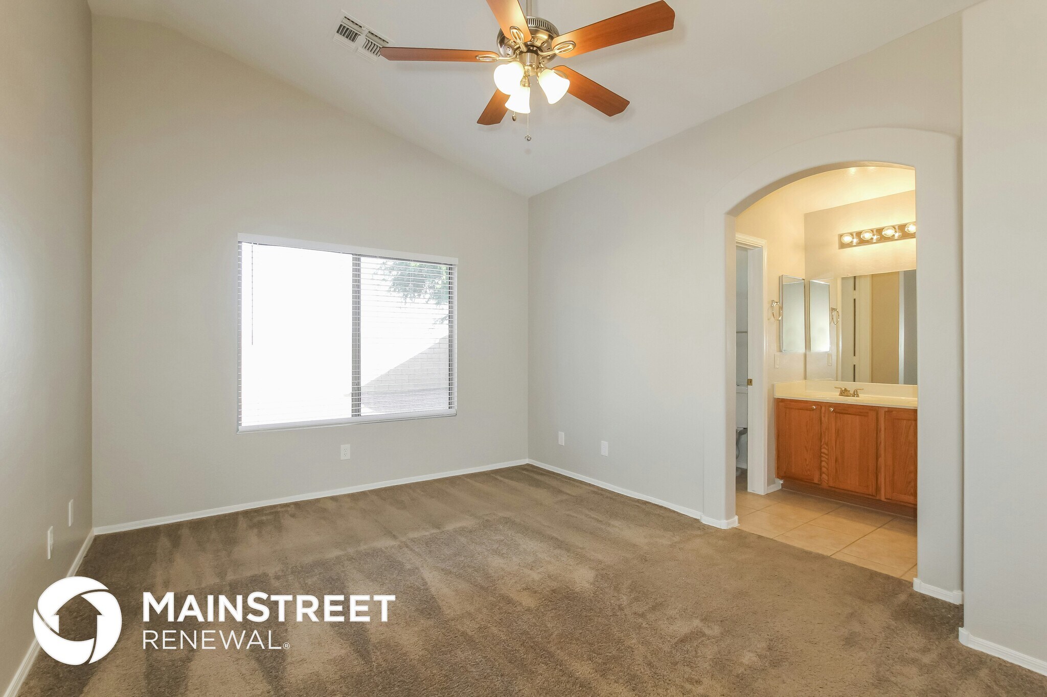 Building Photo - 15237 N Gil Balcome Ct