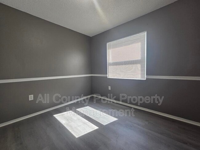 Building Photo - 1410 Bramblewood Dr