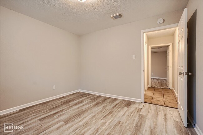 Building Photo - 3529 Willie Way