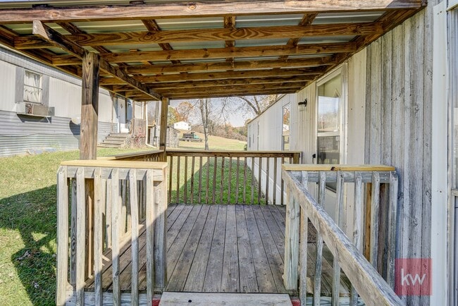 Building Photo - 102 Claude Simmons Rd