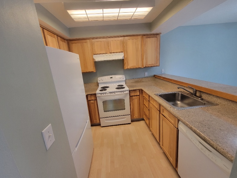 Building Photo - 14511 SW Grayling Ln