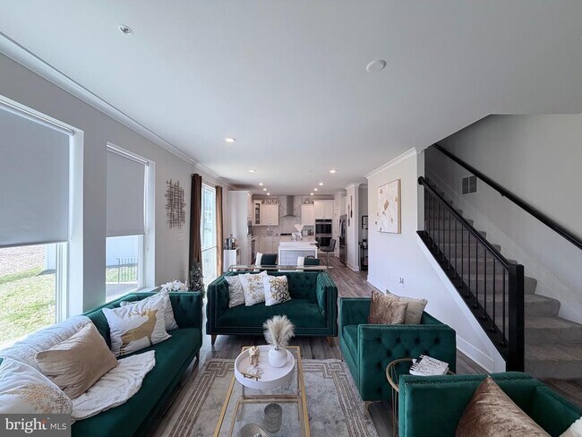 Building Photo - 2835 Bridgewater Dr