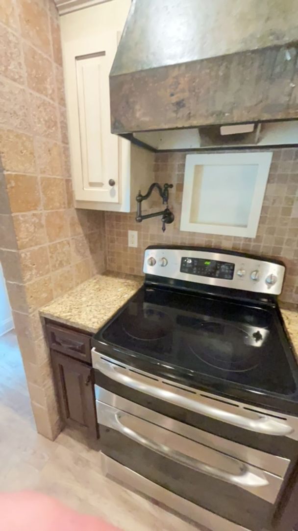 Building Photo - 274 Logan Lee Loop