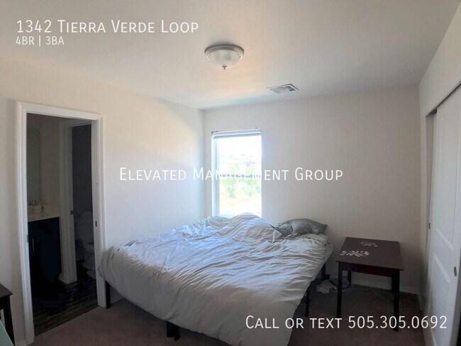 Building Photo - 1342 Tierra Verde Loop