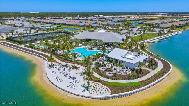 Building Photo - 11200 Canal Grande Dr