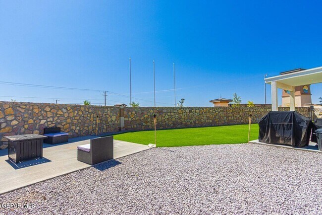 Building Photo - 11102 Blazing Star Pl