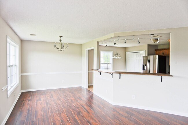 Building Photo - 1276 Archwood Dr