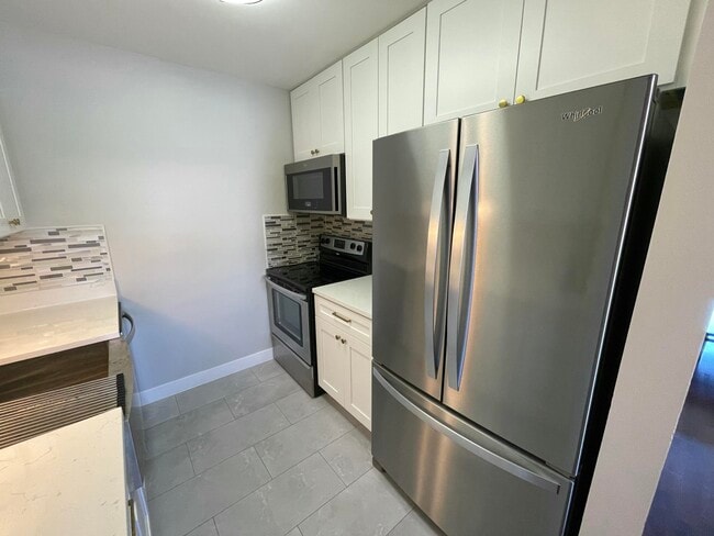 Building Photo - 10635 N Ivy Ct