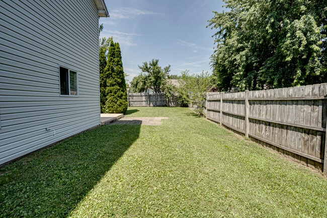 Building Photo - 1130 Brockton Ct