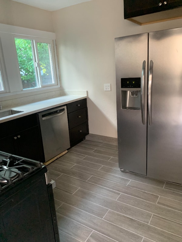 Building Photo - 210 San Antonio Ave