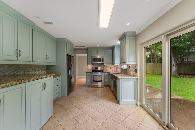 Building Photo - 27 W Stony Bridge Ct