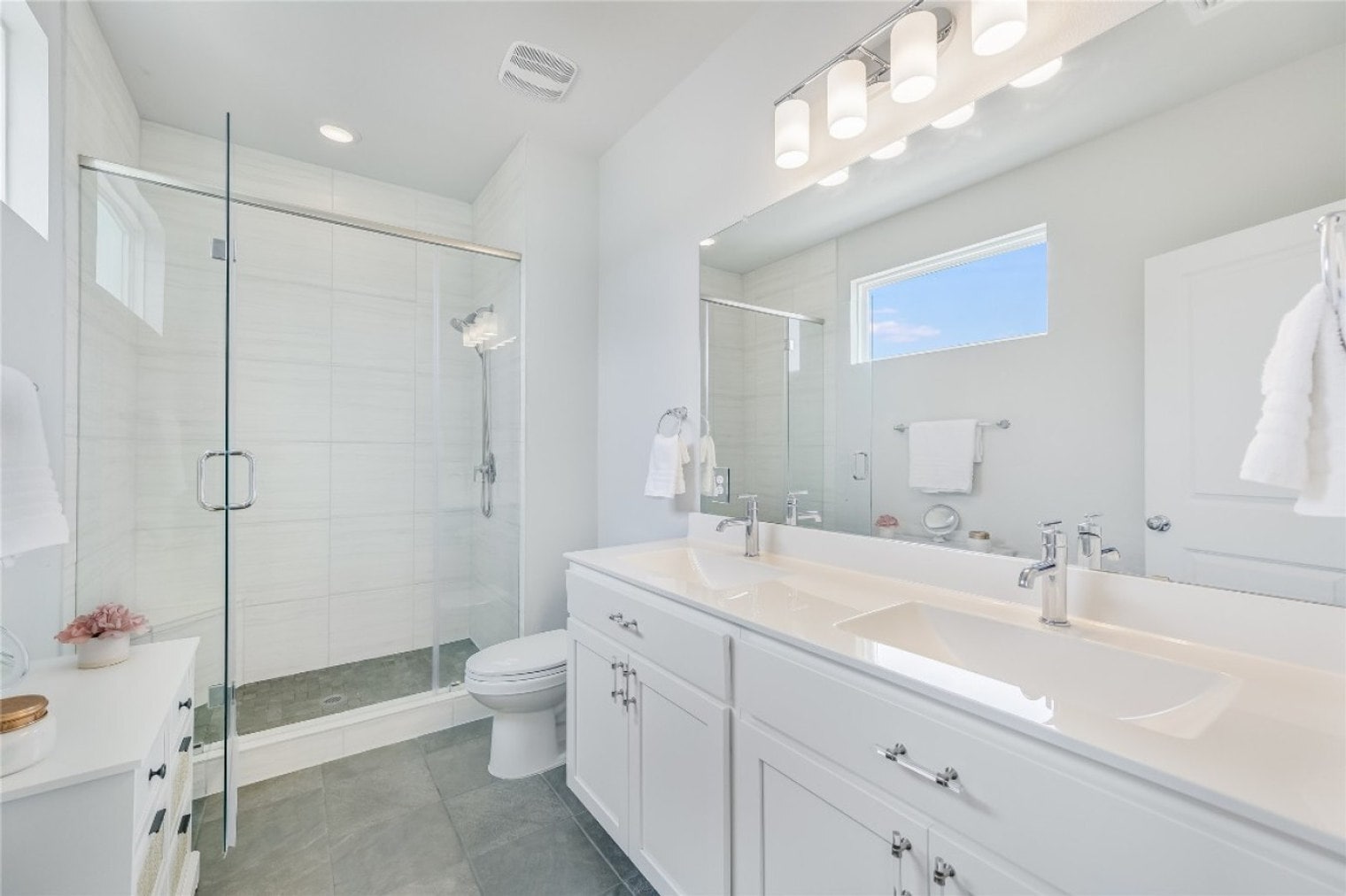 Building Photo - 15109 Casbah Dr