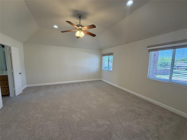 Building Photo - 1001 Meadow Creek Dr
