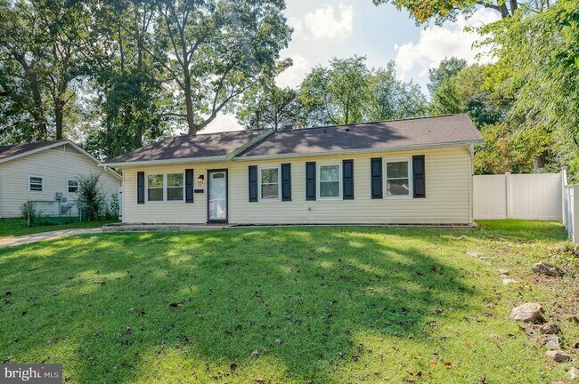 Building Photo - 630 Sequoia Dr