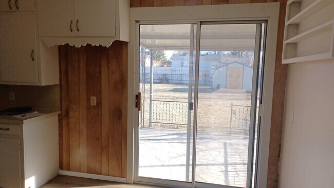 Building Photo - 3902 SE 10th Pl