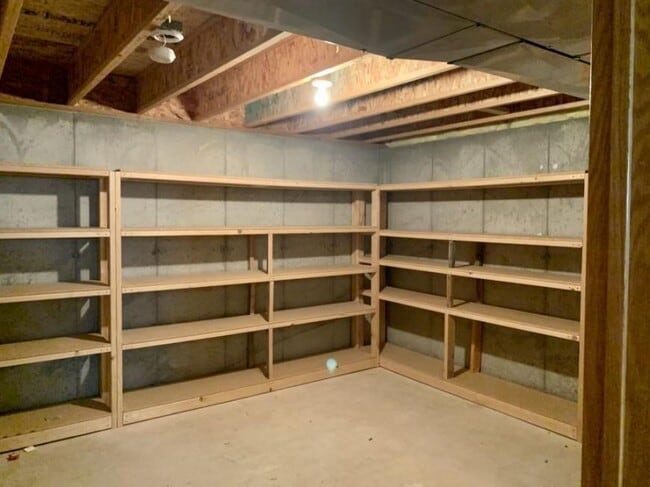 Building Photo - 3 bedroom in Billings MT 59105