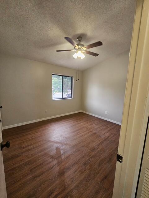 Building Photo - 1834 Foxhall Cir