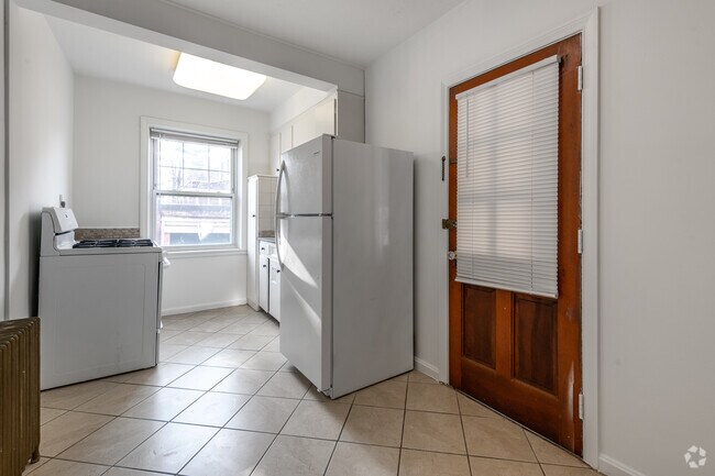 Interior Photo - Clifton Cove