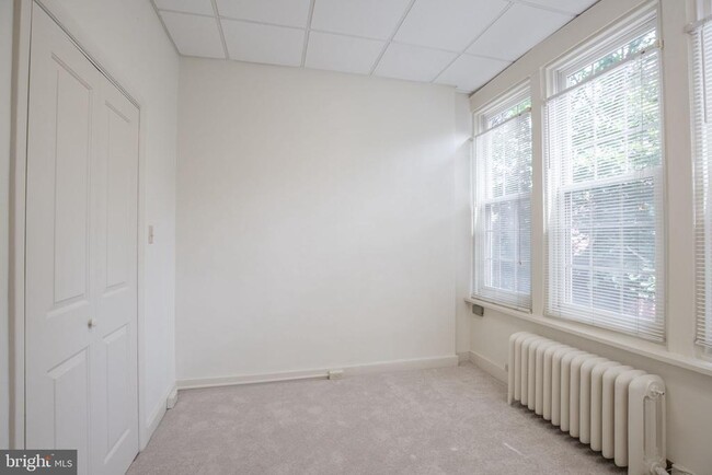 Building Photo - 109 N Lime St