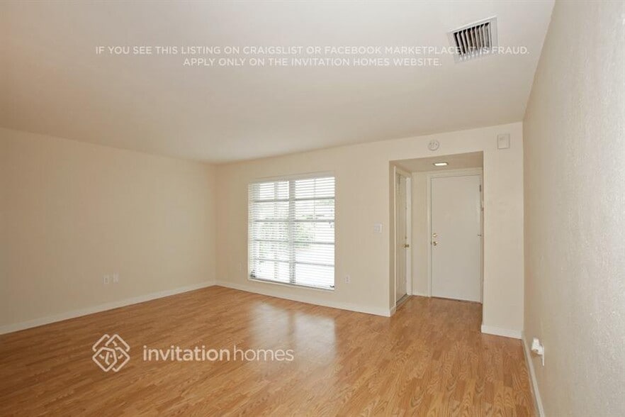 Building Photo - 8407 NW 26th St