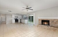 Building Photo - 2614 Crestmoor Ct