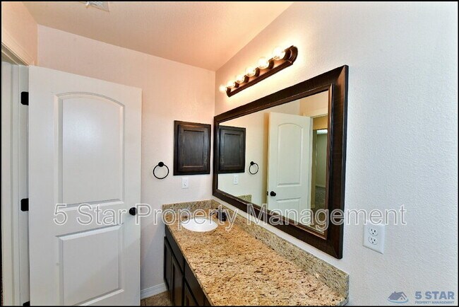 Building Photo - 2840 Tierra De Moyo Pl