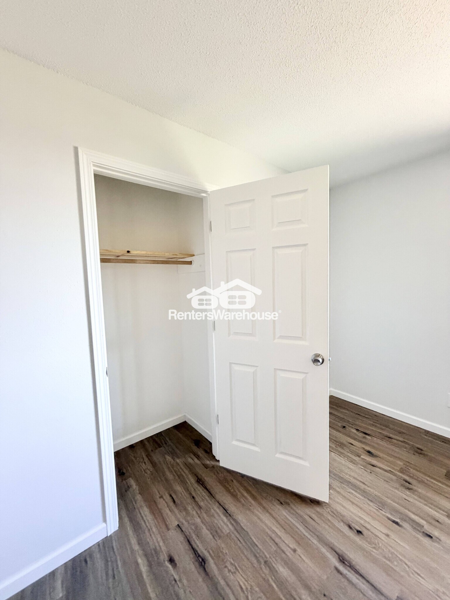 Building Photo - 211 S Green St