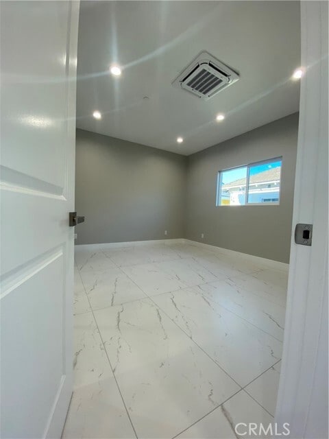 Building Photo - 15869 Las Flores St