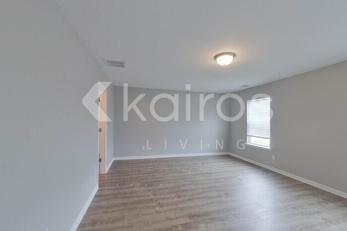 Building Photo - 109 St Matthew Wy