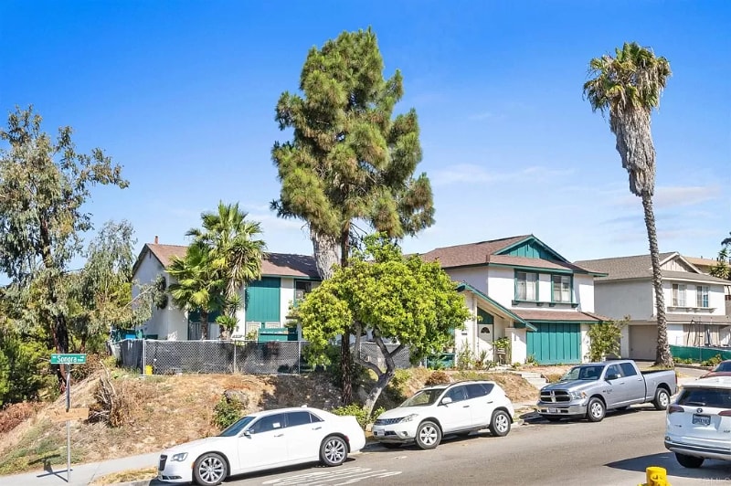 Building Photo - 2185 Via Sonora