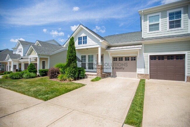 Building Photo - 1041 Honey Bush Cir