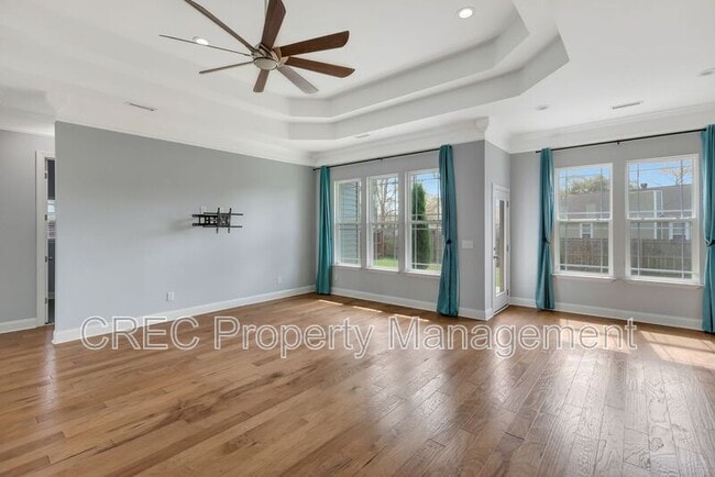 Building Photo - 1339 Winterberry Ave