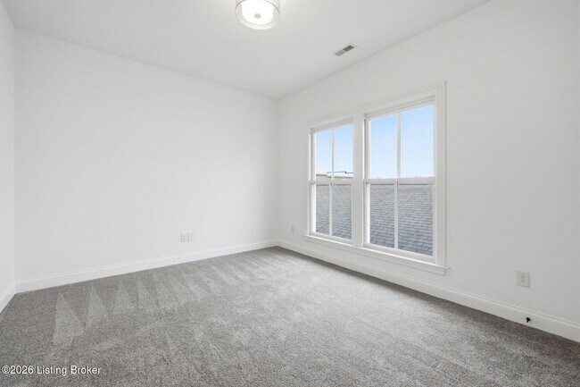 Building Photo - 6300 Mistflower Cir