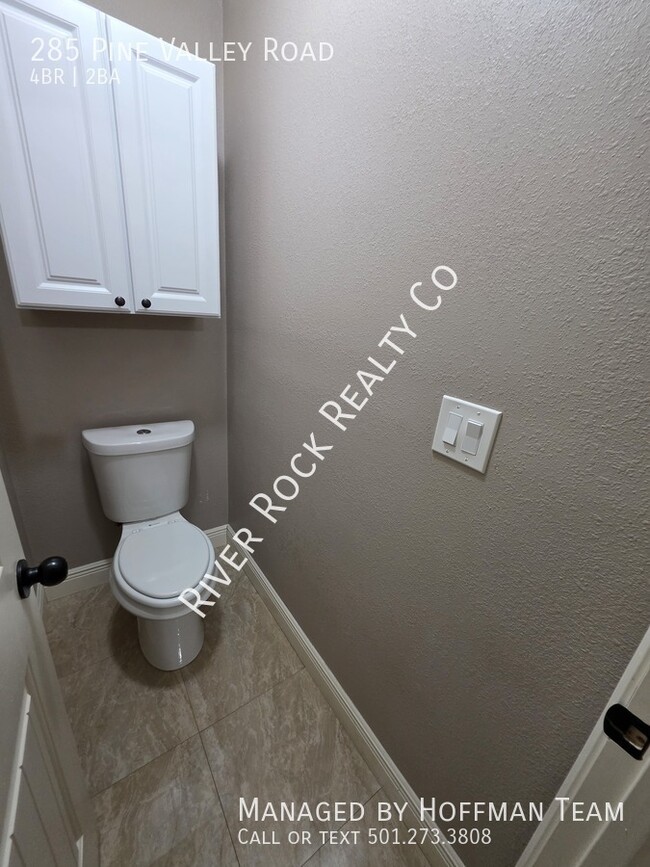 Building Photo - 285 Pine Valley Rd