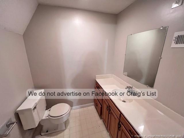 Building Photo - 834 Edenwood Dr