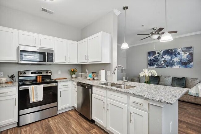 Building Photo - Your New High-End Retreat – Enjoy 1 Month ...