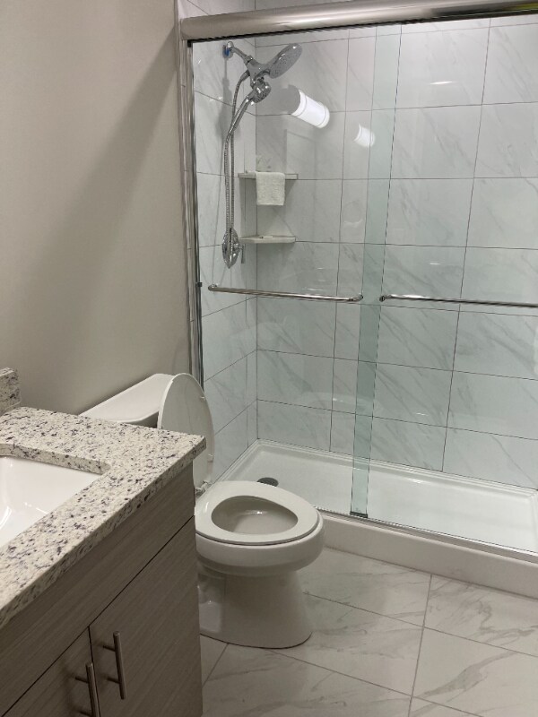 Building Photo - 1417 W9th St