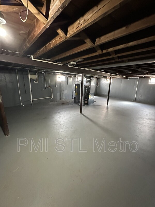 Building Photo - 4026 Belfore Dr