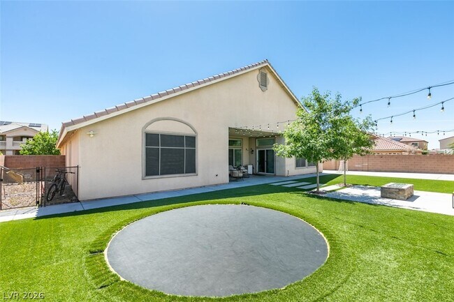 Building Photo - 8509 Soaring High St