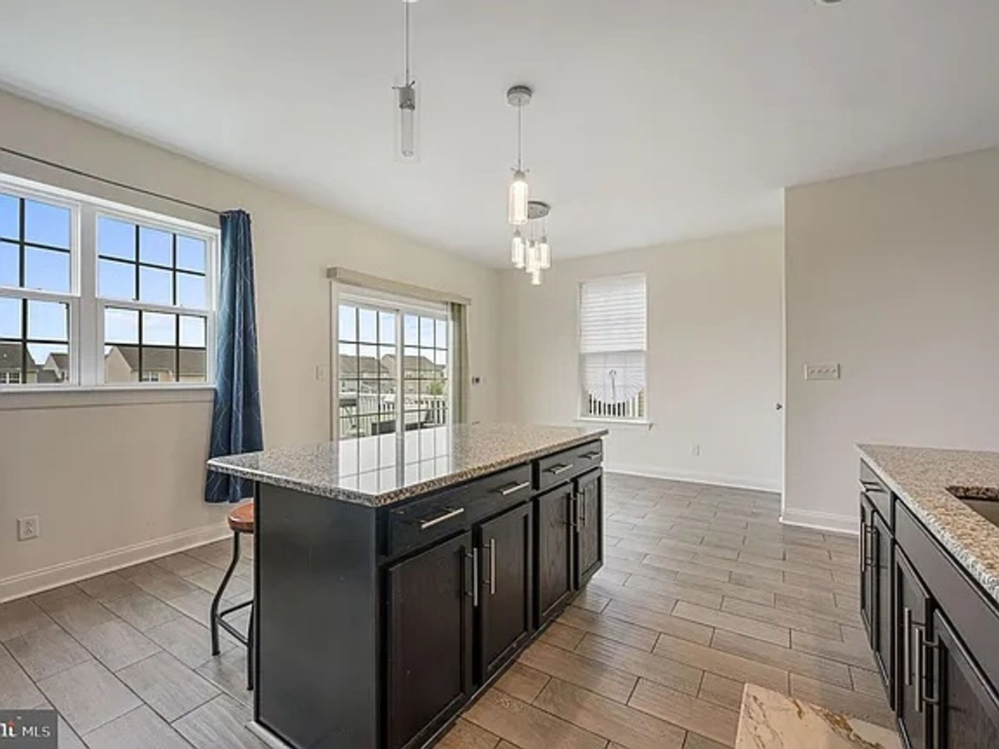 Building Photo - 1340 Carrick Ct