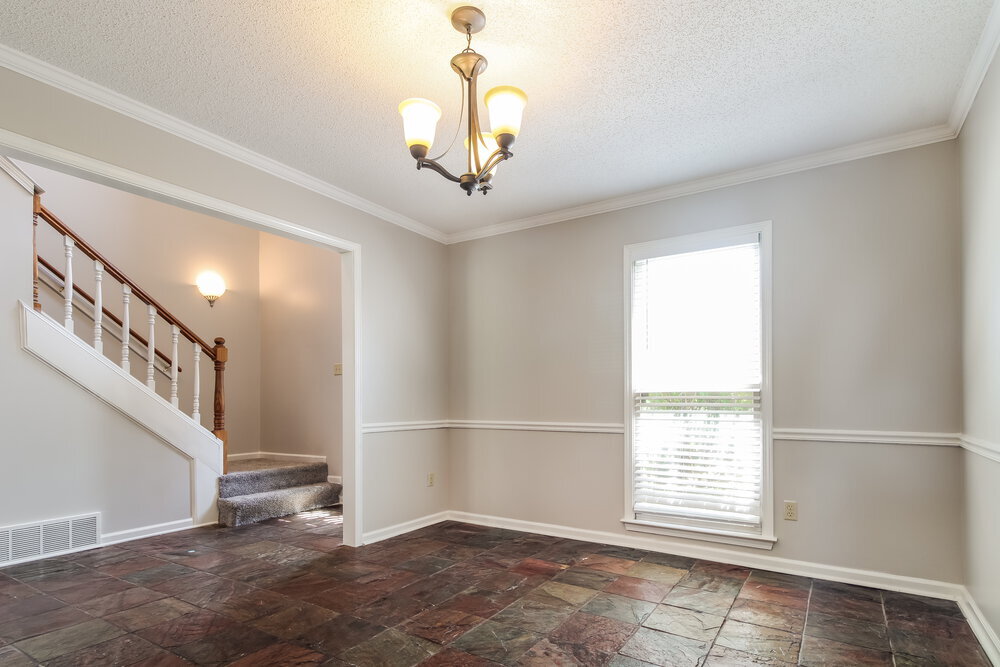 Building Photo - 9354 Sarsen Dr