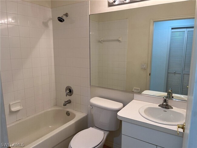 Building Photo - 8450 Kingbird Loop