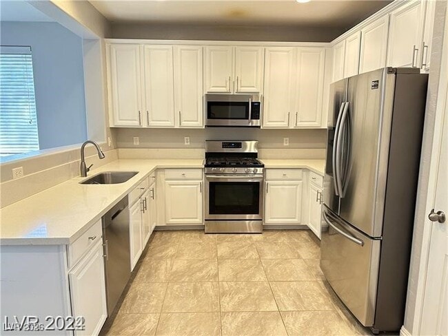 Building Photo - 8183 Lake Chippewa St