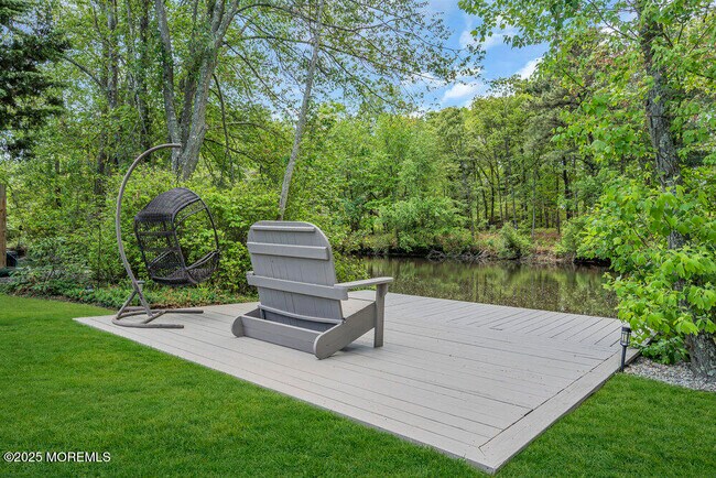 Building Photo - 620 Brookside Dr