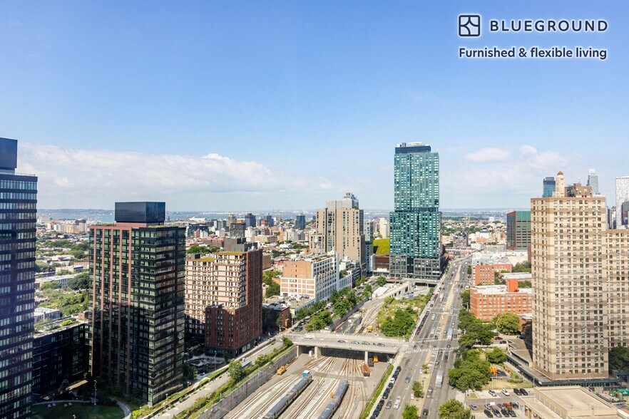 Building Photo - 545 Vanderbilt Ave