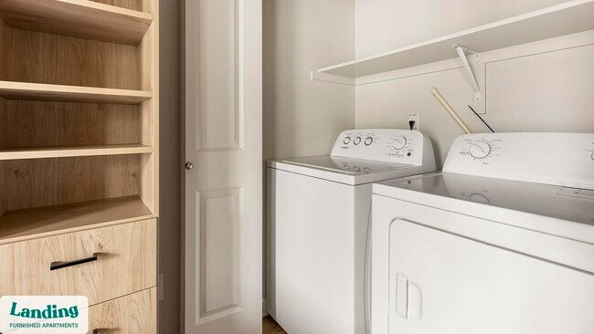 Building Photo - 2145 Molalla Rd